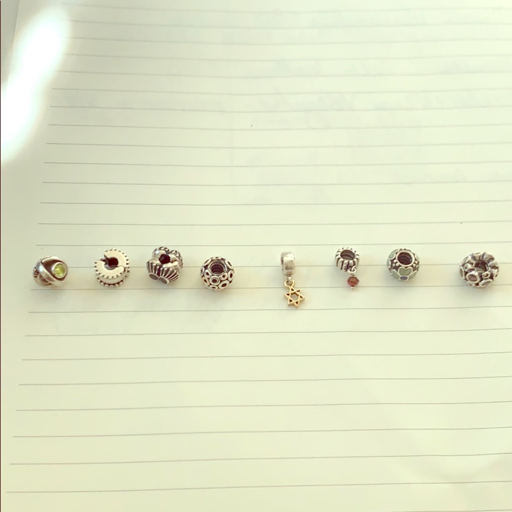 7 Pandora SS Charms